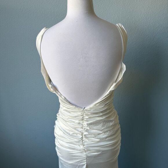 Lulus Torri White Satin Off-the-Shoulder Maxi Dress Size Medium - Picture 8 of 13